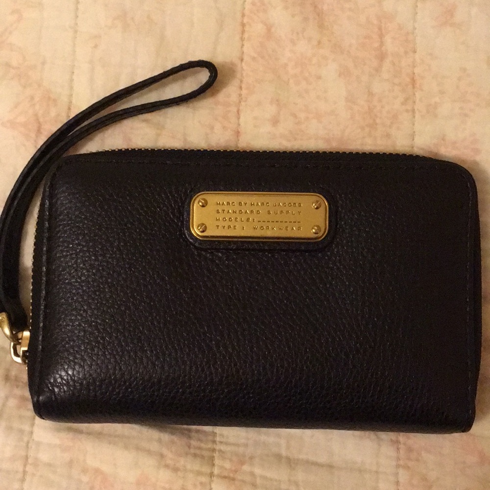 Marc Jacobs Wristlet